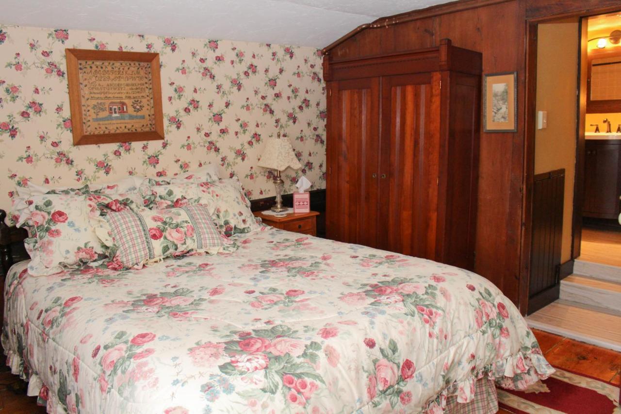 ميرديث The Nutmeg Inn المظهر الخارجي الصورة