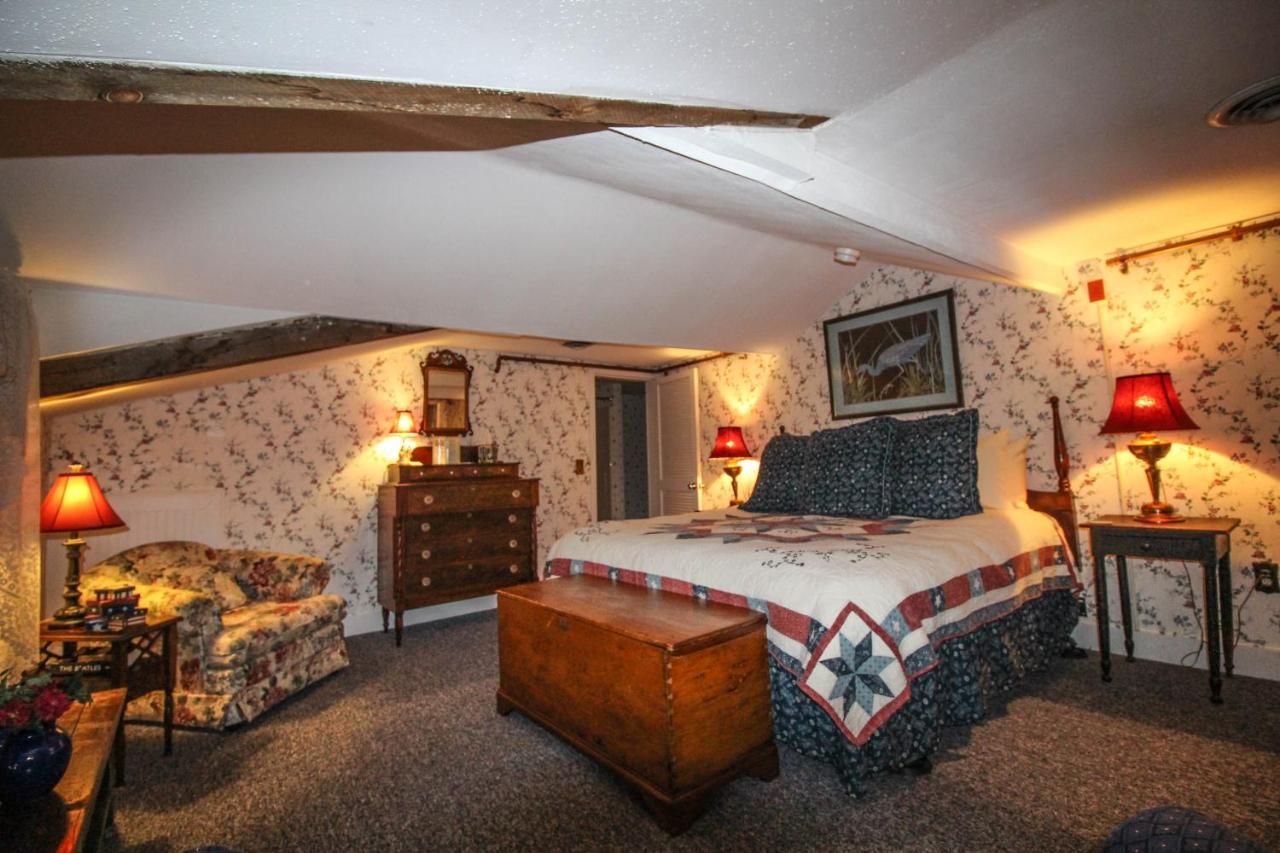 ميرديث The Nutmeg Inn المظهر الخارجي الصورة