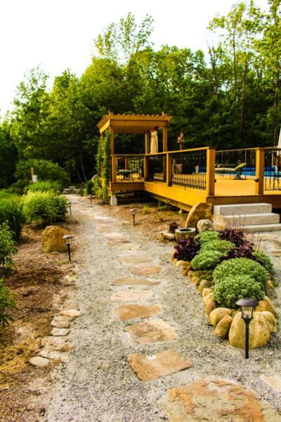 ميرديث The Nutmeg Inn المظهر الخارجي الصورة