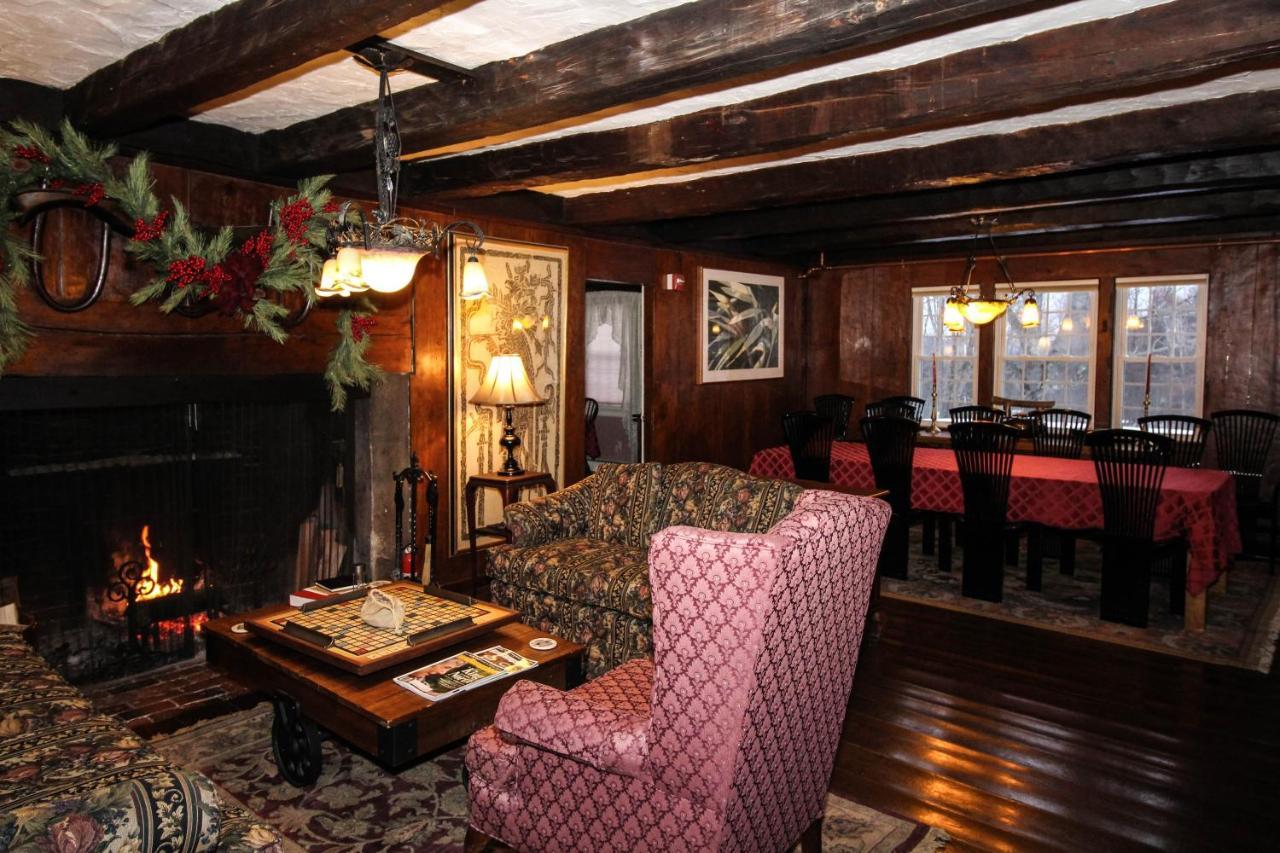 ميرديث The Nutmeg Inn المظهر الخارجي الصورة